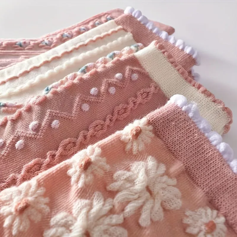 Adorable Flower Crew Socks Cozy Stylish Perfect for Winter  Autumn
