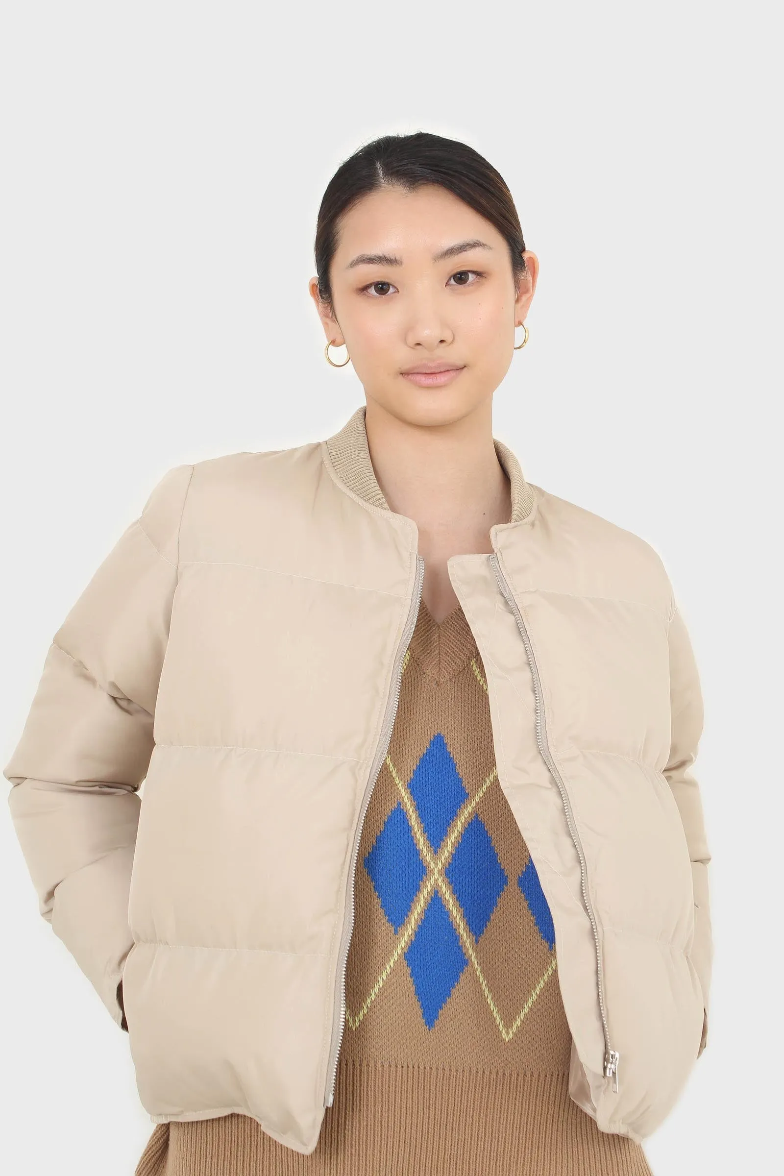 Beige round neck puffer jacket
