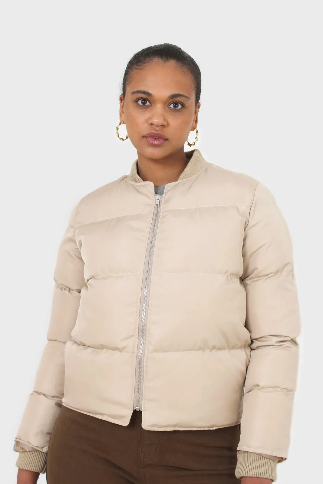 Beige round neck puffer jacket
