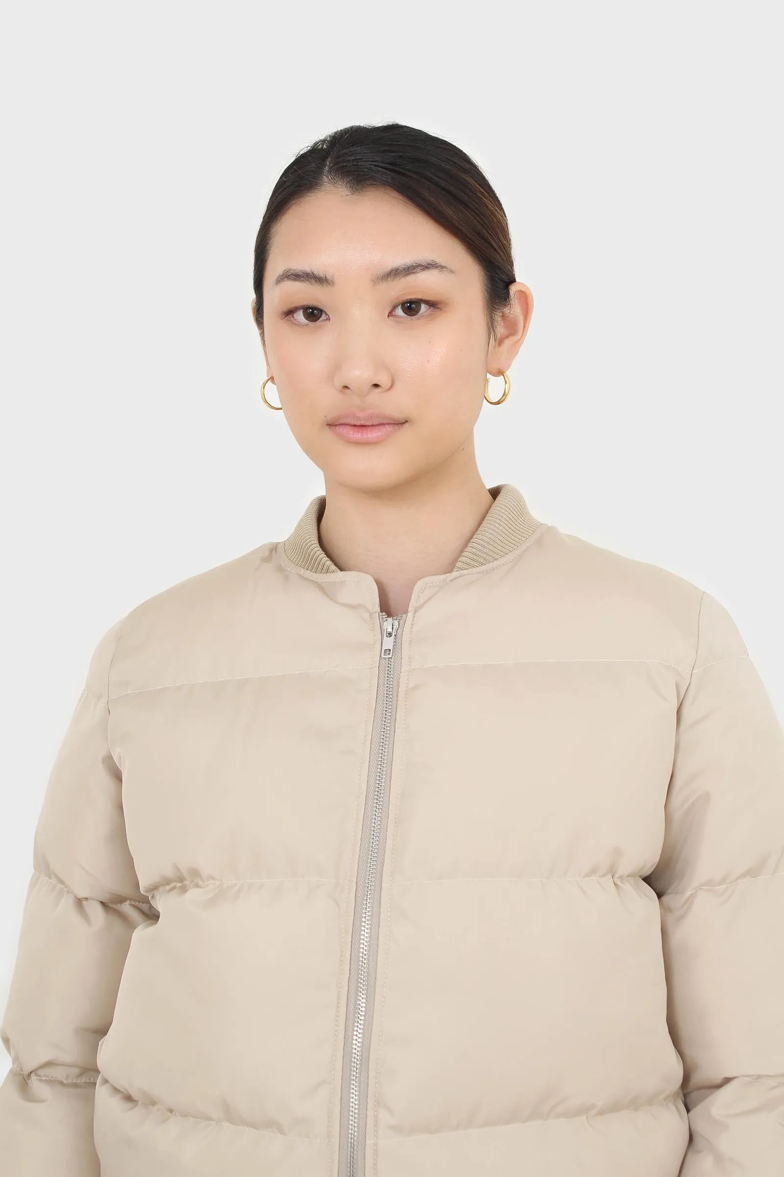 Beige round neck puffer jacket