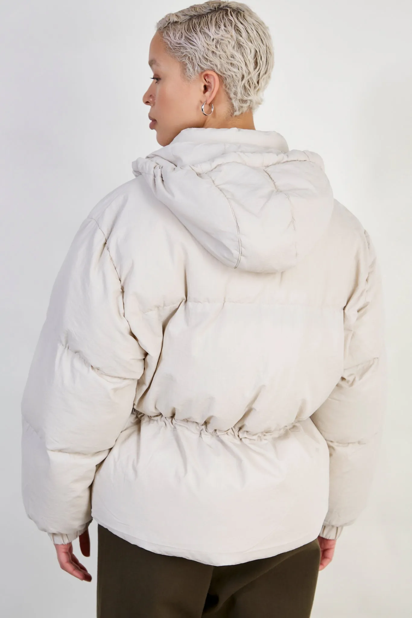 Beige short hooded puffer jacket