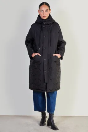 Black long rounded quilt jacket